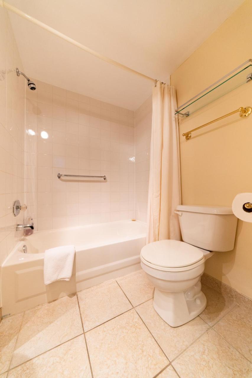 Abba Inn Guest House St. John's Esterno foto